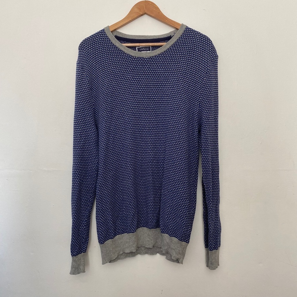 Club Room Blue and Grey Crew Neck Pullover Sweater